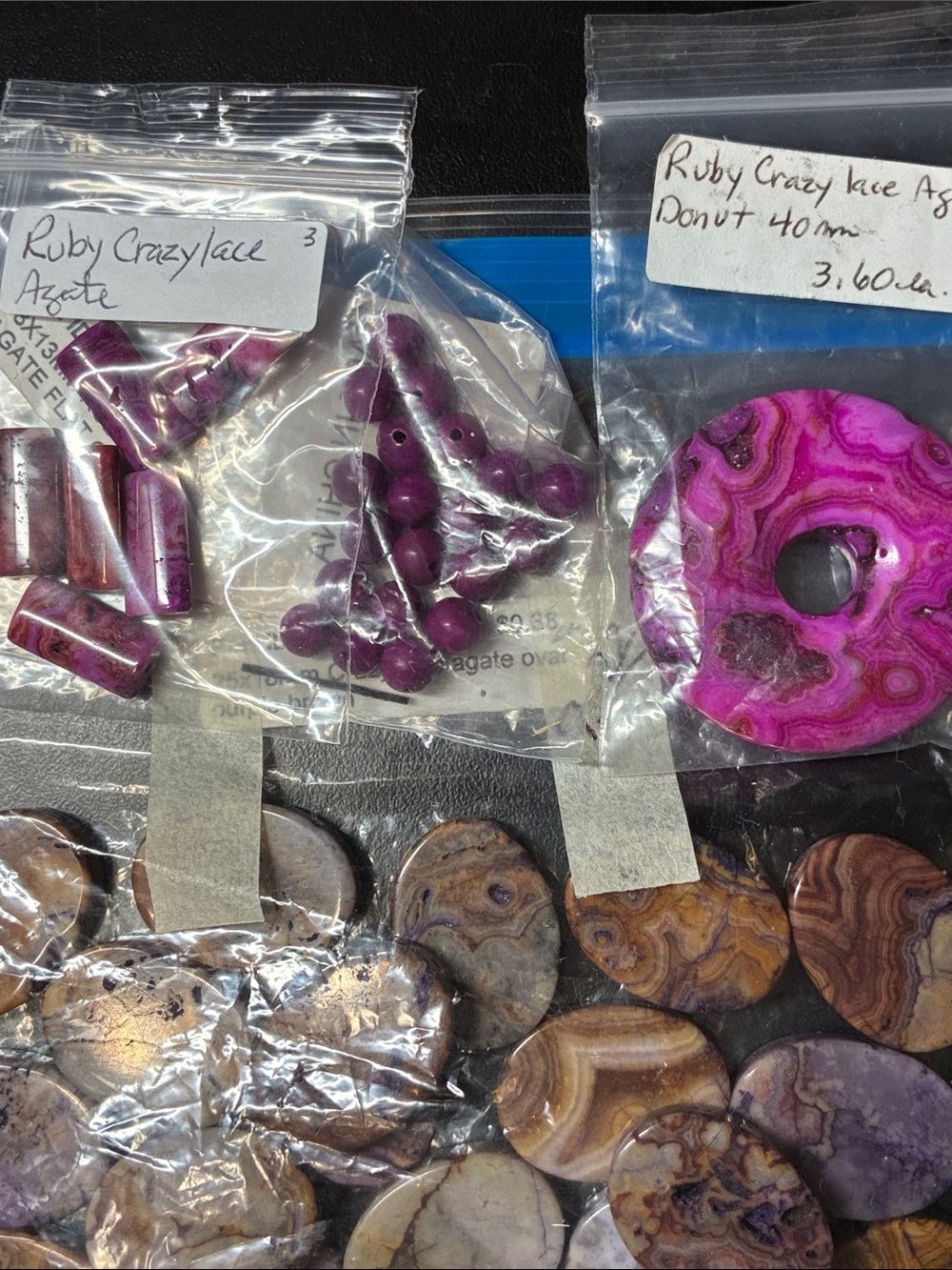 Lot of assorted crazylace agate gemstone beads and pendant gemstones - Picture 6 of 14